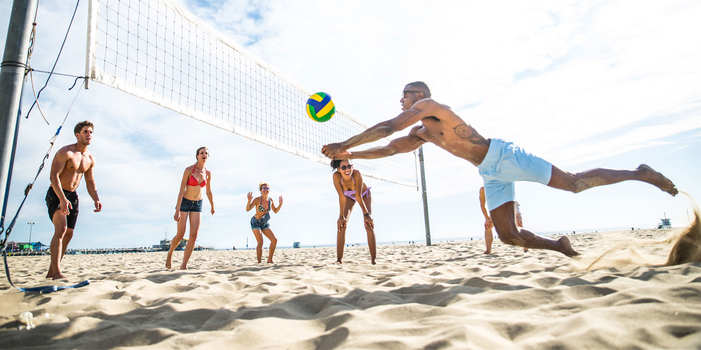 Beginner's Guide to Beach Volleyball